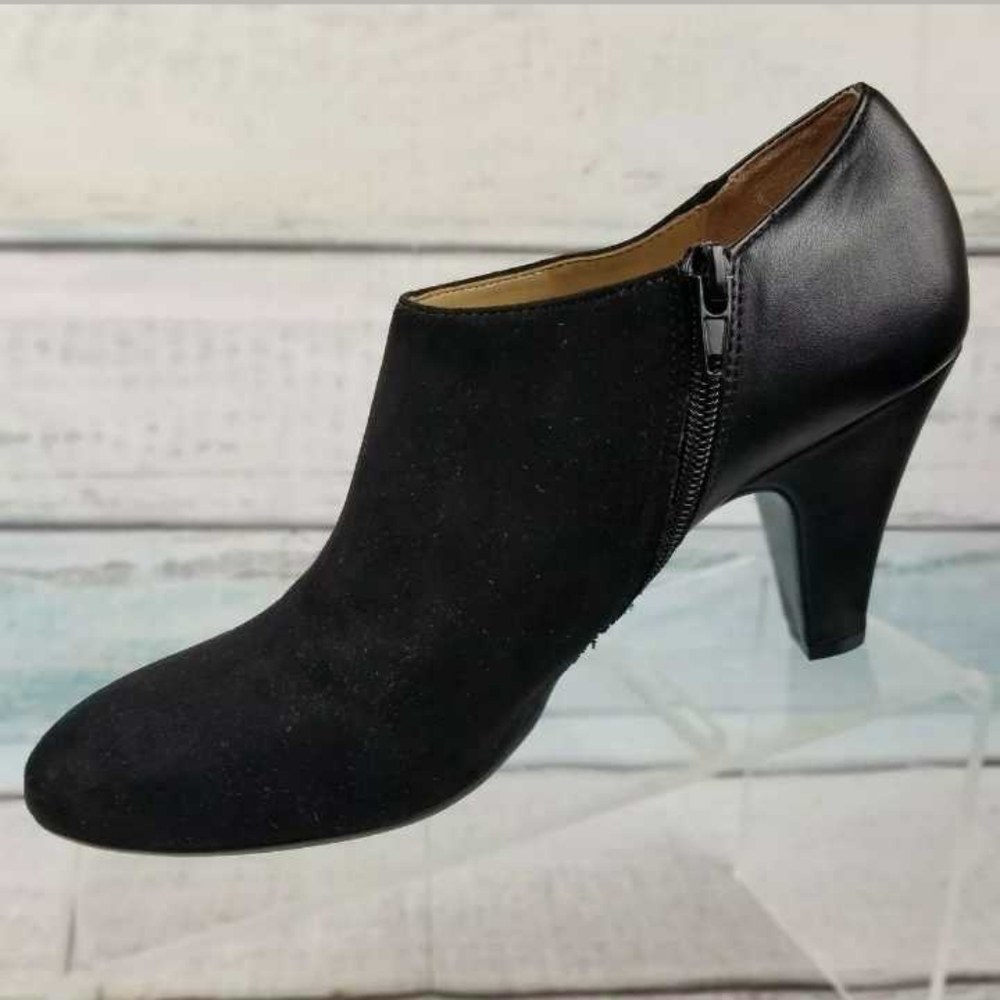 Naturalizer Black Suede Side Zip Heeled Ankle Shoe - Picture 3 of 7